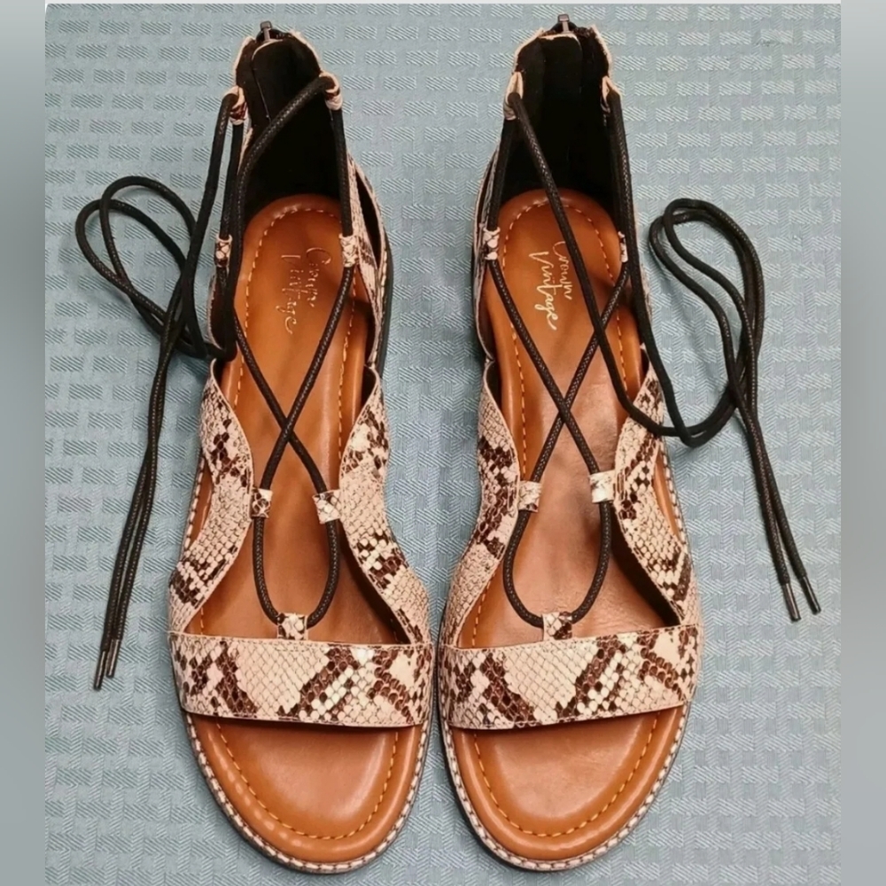 Crown Vintage Womens Paysley Faux Croc Embossed Leather Sandals Size 10M/42